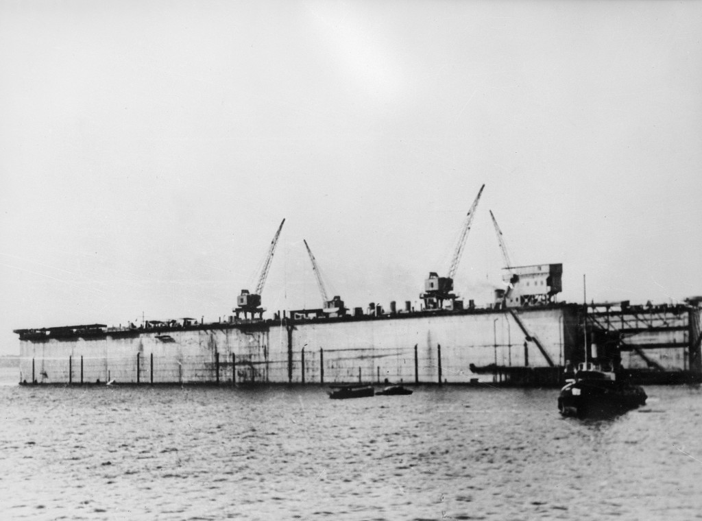 Admiralty IX Floating Dry Dock at Singapore, March 1941 (Image #6159, Courtesy Australian War Memorial)