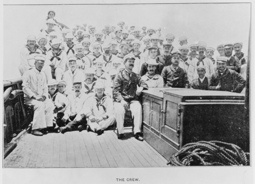 The Crew of the Auxiliary Gunboat Gloucester (NHHC Photo # NH 53751)